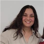 Profesora de piano para niños y adultos. Unete